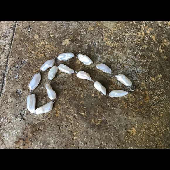 Pearl Necklace - Picture 1 of 2